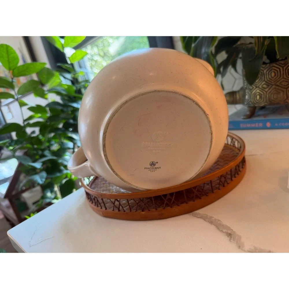 Pfaltzgraff Remembrance Large Batter Mixing Bowl with Handle and Pour Spout